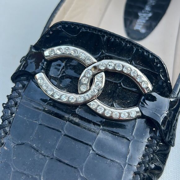 Black Patent Faux Leather Crocodile Flat Loafer, Silver Buckle Size 8 - Picture 5 of 6